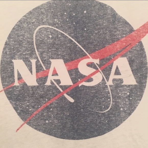 NWOT NASA TEE (ZOE+LIV) S - Picture 4 of 4